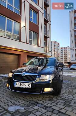 Универсал Skoda Superb 2012 в Ивано-Франковске
