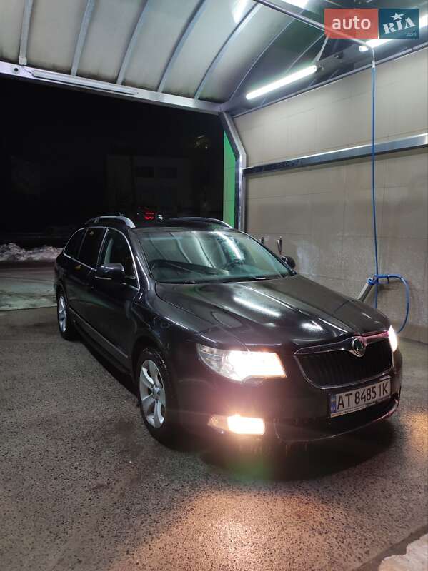 Універсал Skoda Superb 2012 в Івано-Франківську