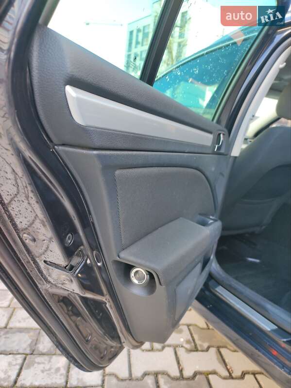 Універсал Skoda Superb 2012 в Івано-Франківську