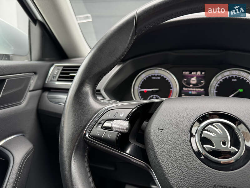 Универсал Skoda Superb 2021 в Тернополе фото 92 Универсал Skoda Superb 2021 в Тернополе