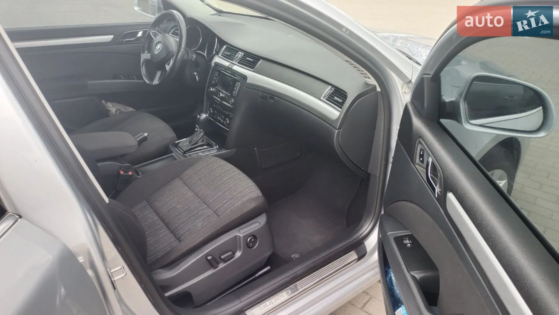 2013 Skoda Superb - мініатюра 9