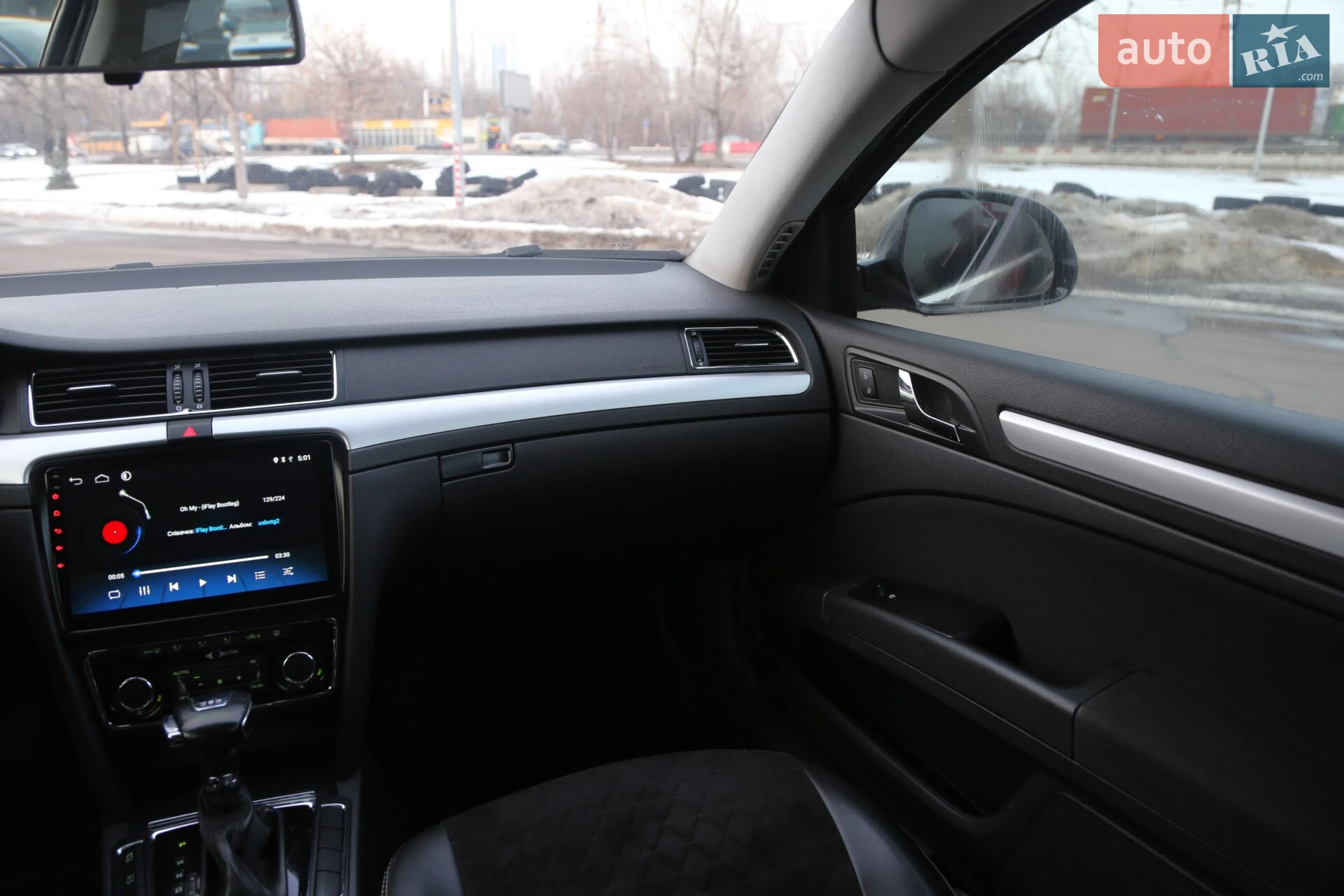 2011 Skoda Superb - мініатюра 15