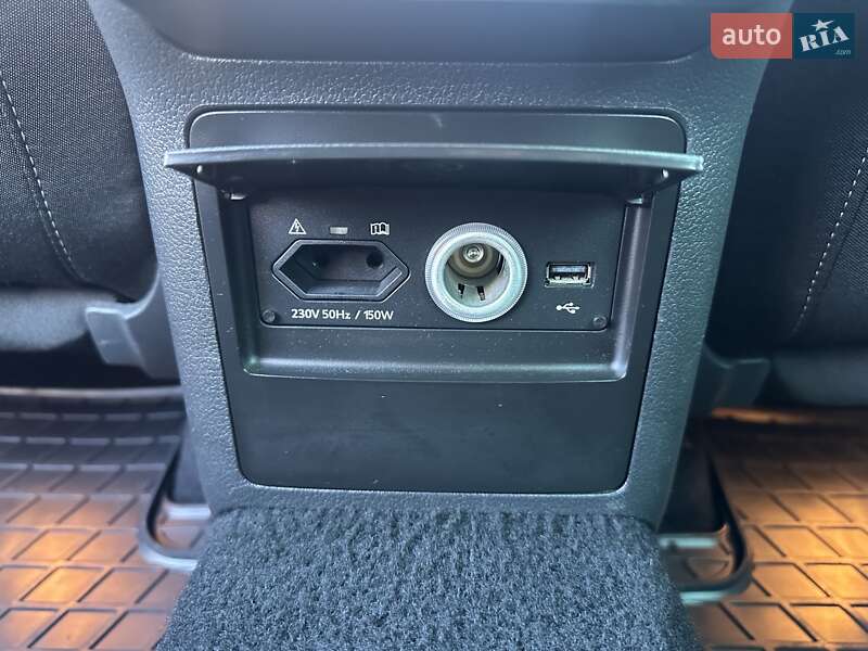 Универсал Skoda Superb 2016 в Самборе