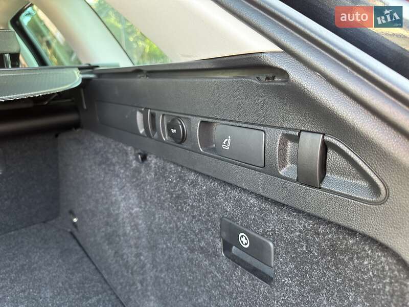 Универсал Skoda Superb 2016 в Самборе