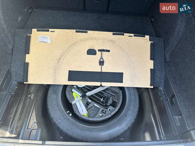 Универсал Skoda Superb 2016 в Самборе