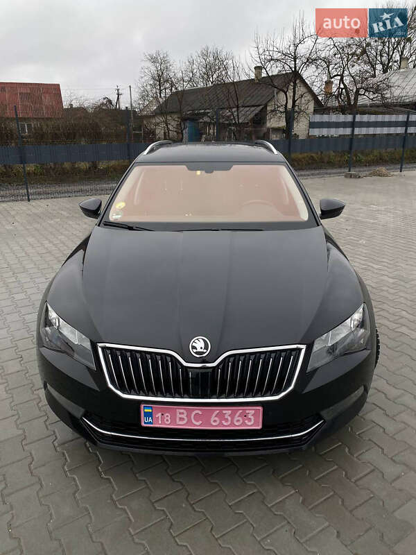Універсал Skoda Superb 2016 в Бродах