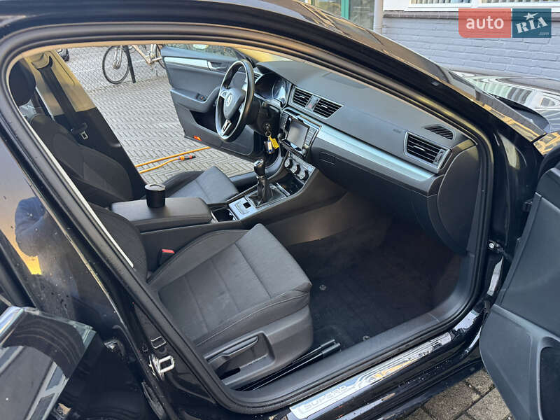 Універсал Skoda Superb 2016 в Бродах