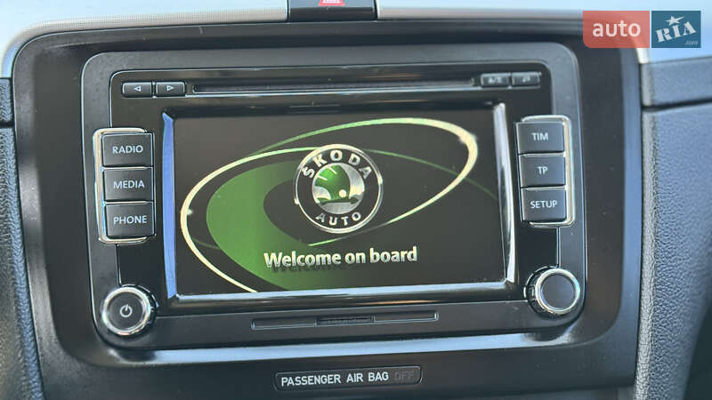 Універсал Skoda Superb 2010 в Луцьку