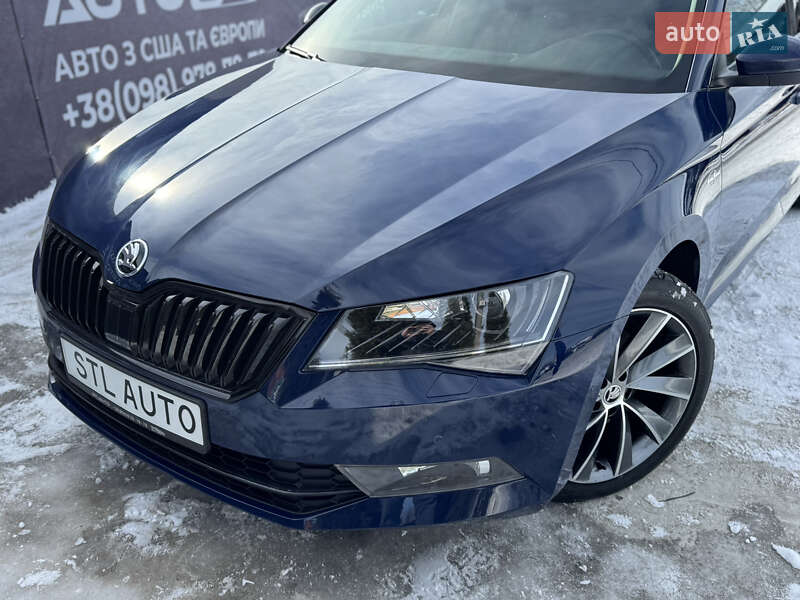 Ліфтбек Skoda Superb 2017 в Львові