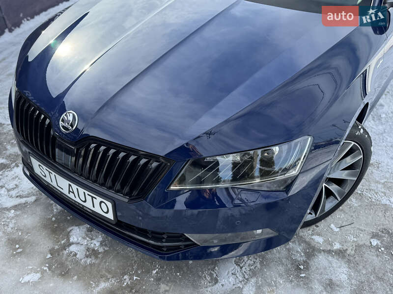 Ліфтбек Skoda Superb 2017 в Львові