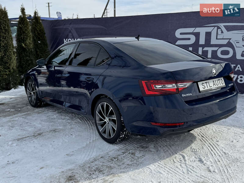 Ліфтбек Skoda Superb 2017 в Львові