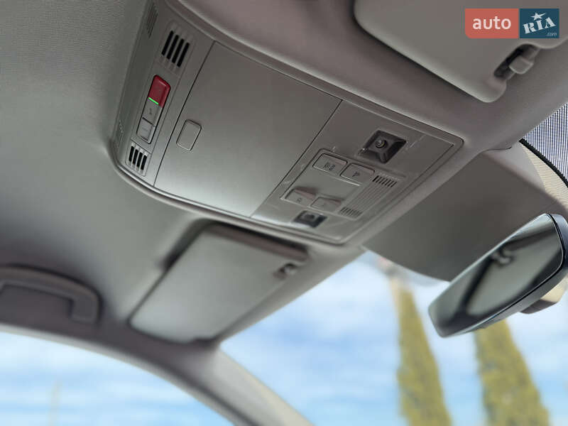 Ліфтбек Skoda Superb 2017 в Львові