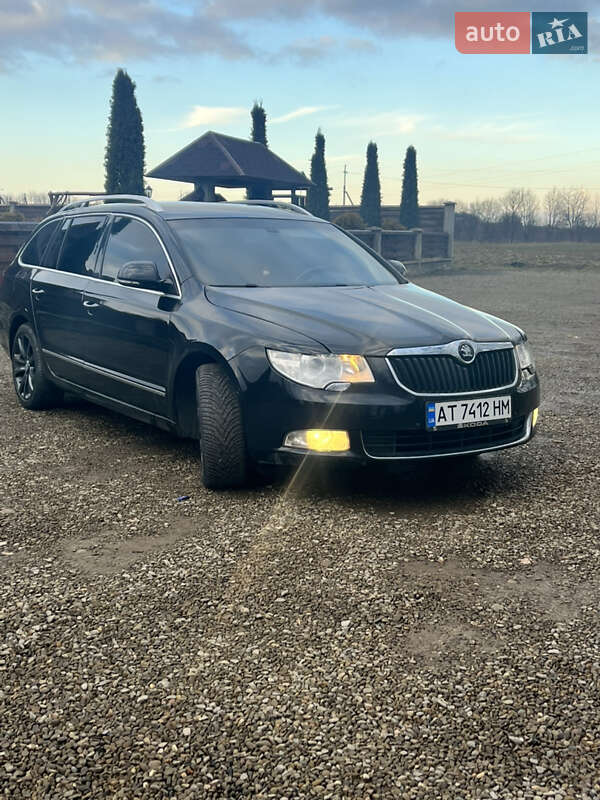 Універсал Skoda Superb 2011 в Сколе