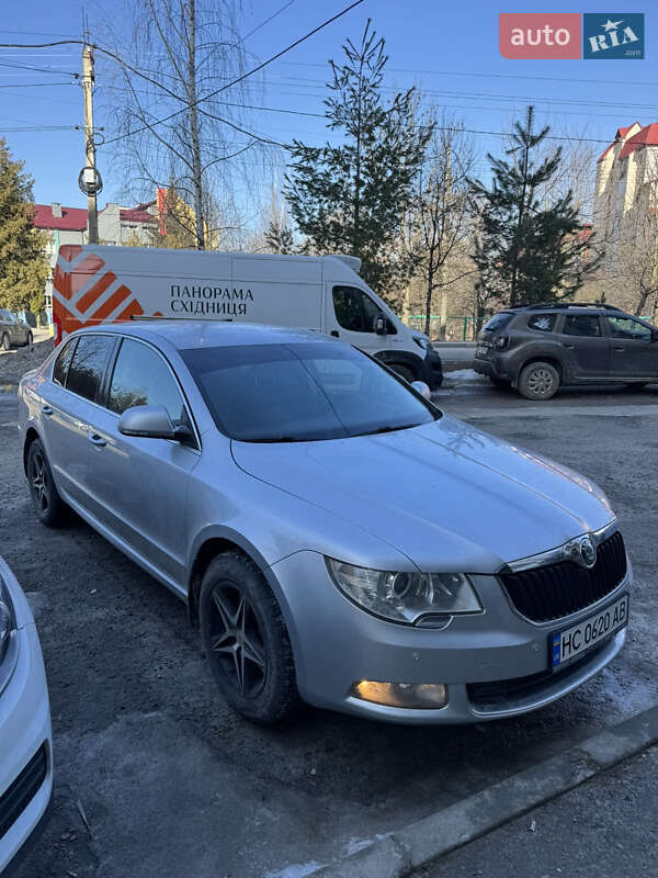 Ліфтбек Skoda Superb 2012 в Дрогобичі фото 3 Ліфтбек Skoda Superb 2012 в Дрогобичі