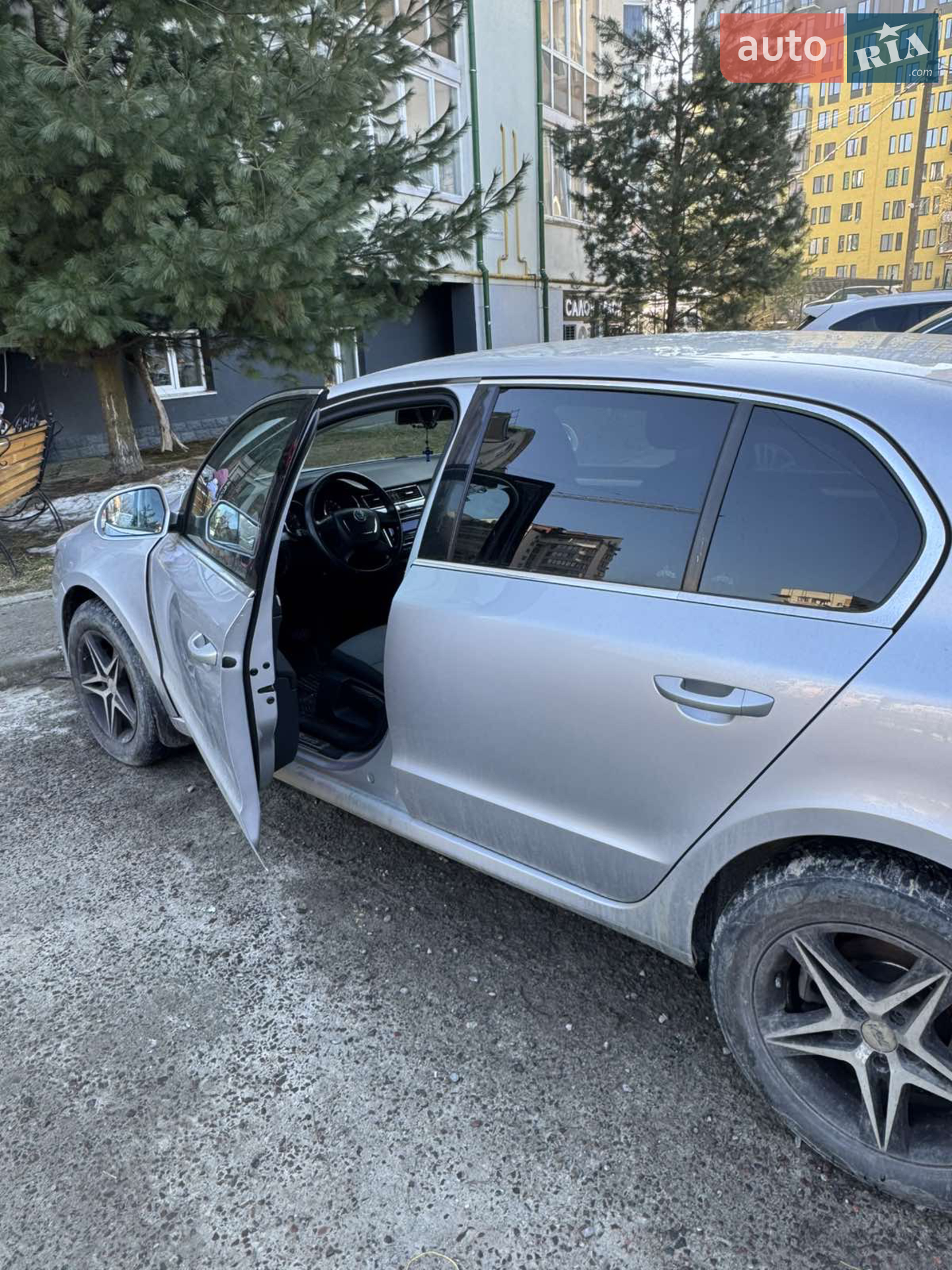 2012 Skoda Superb - мініатюра 5