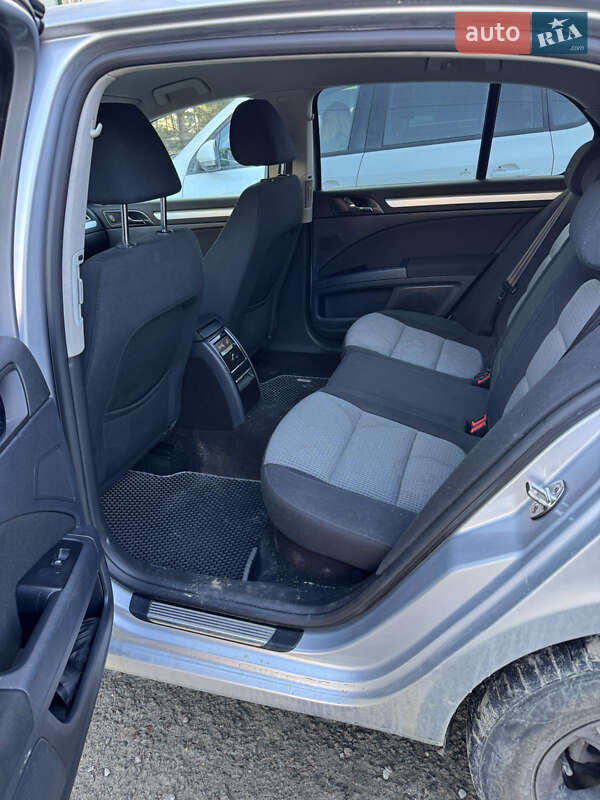 Ліфтбек Skoda Superb 2012 в Дрогобичі фото 11 Ліфтбек Skoda Superb 2012 в Дрогобичі