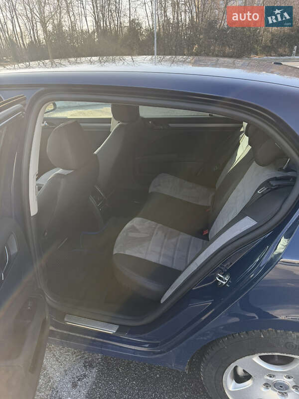 Ліфтбек Skoda Superb 2011 в Івано-Франково фото 6 Ліфтбек Skoda Superb 2011 в Івано-Франково