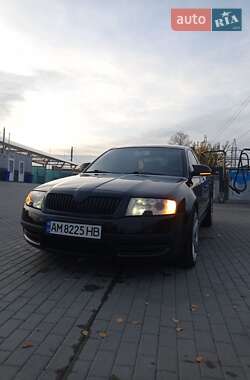 Лифтбек Skoda Superb 2007 в Вышгороде