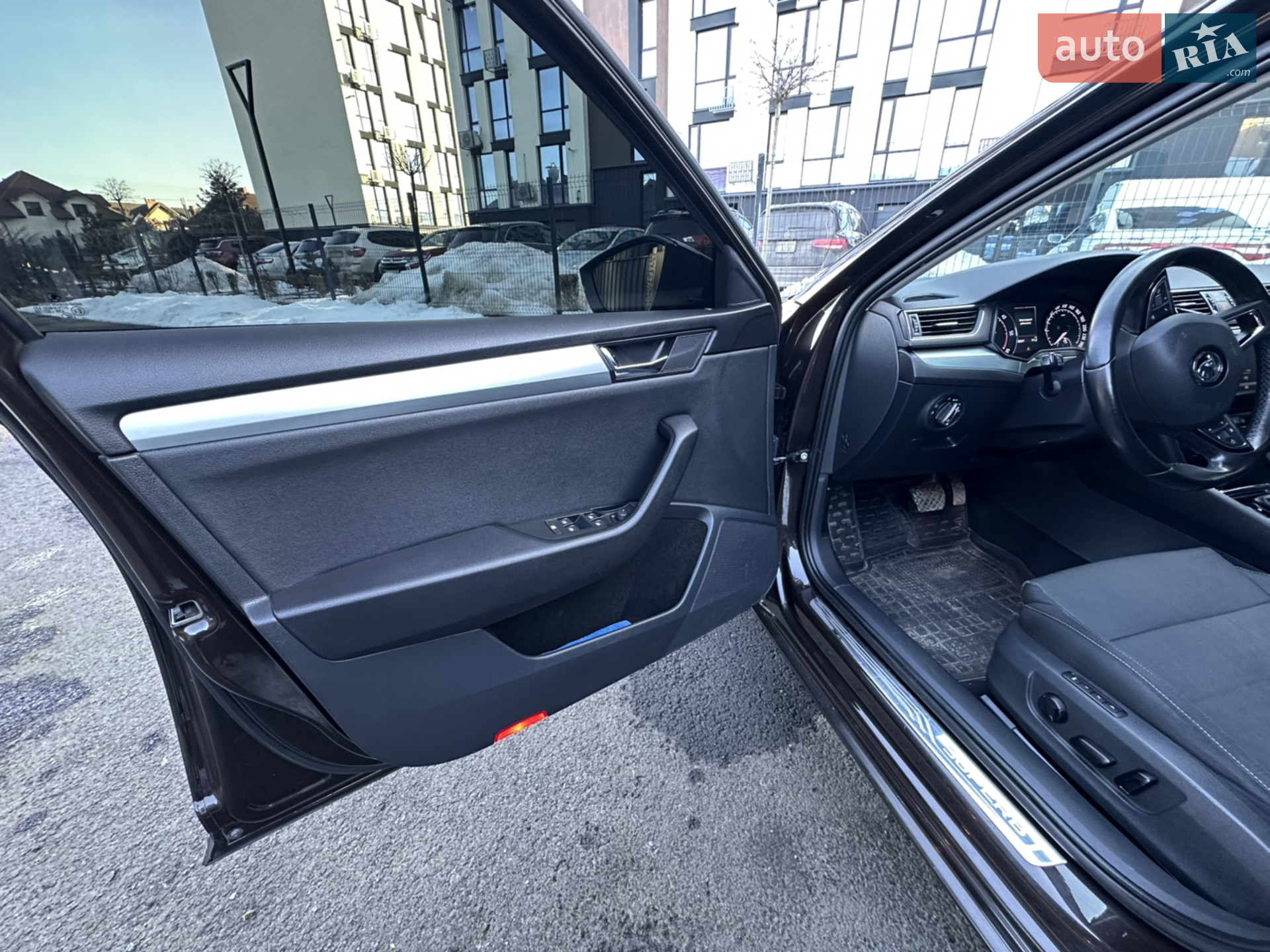 2016 Skoda Superb - мініатюра 10