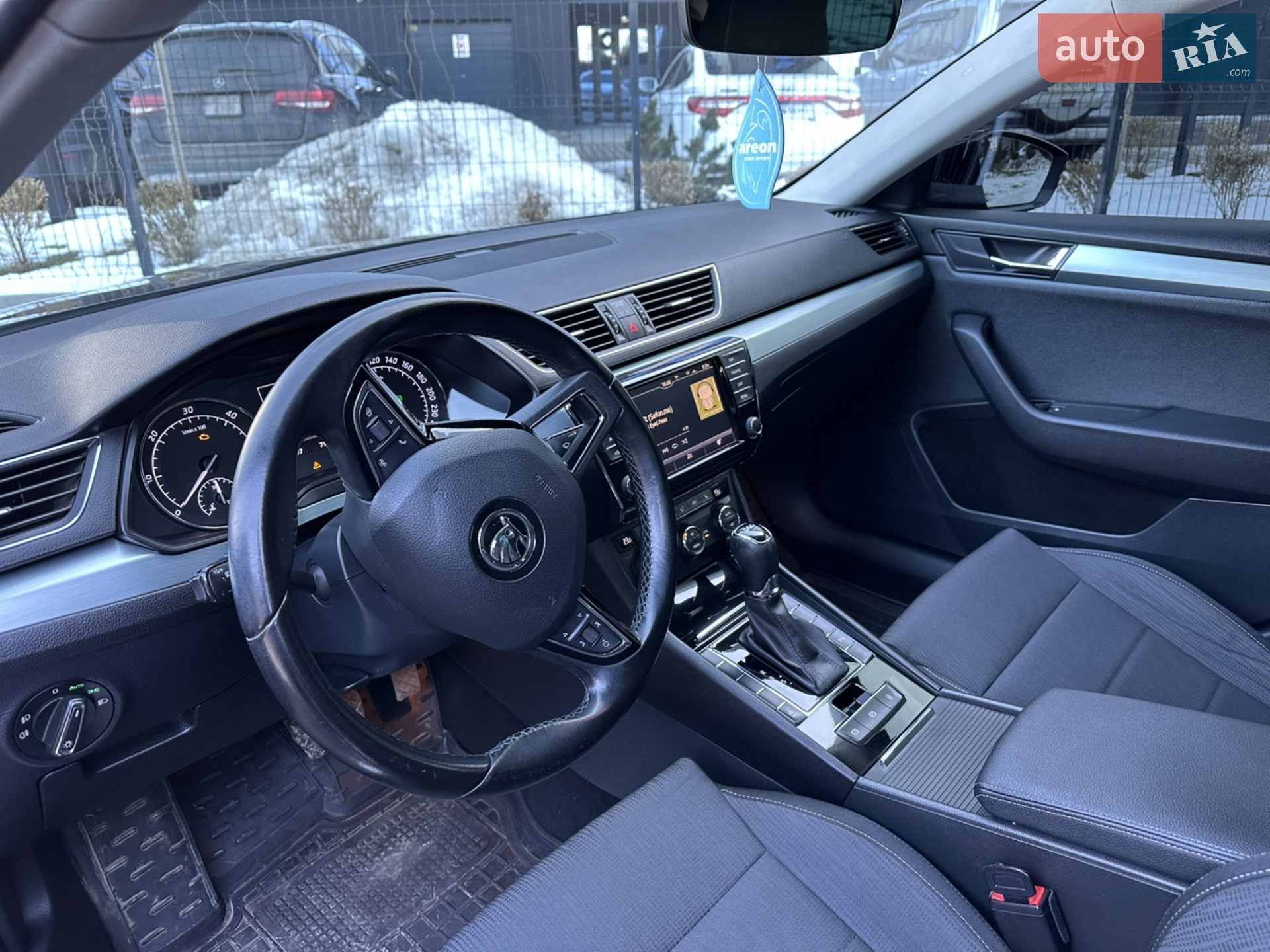 2016 Skoda Superb - мініатюра 14