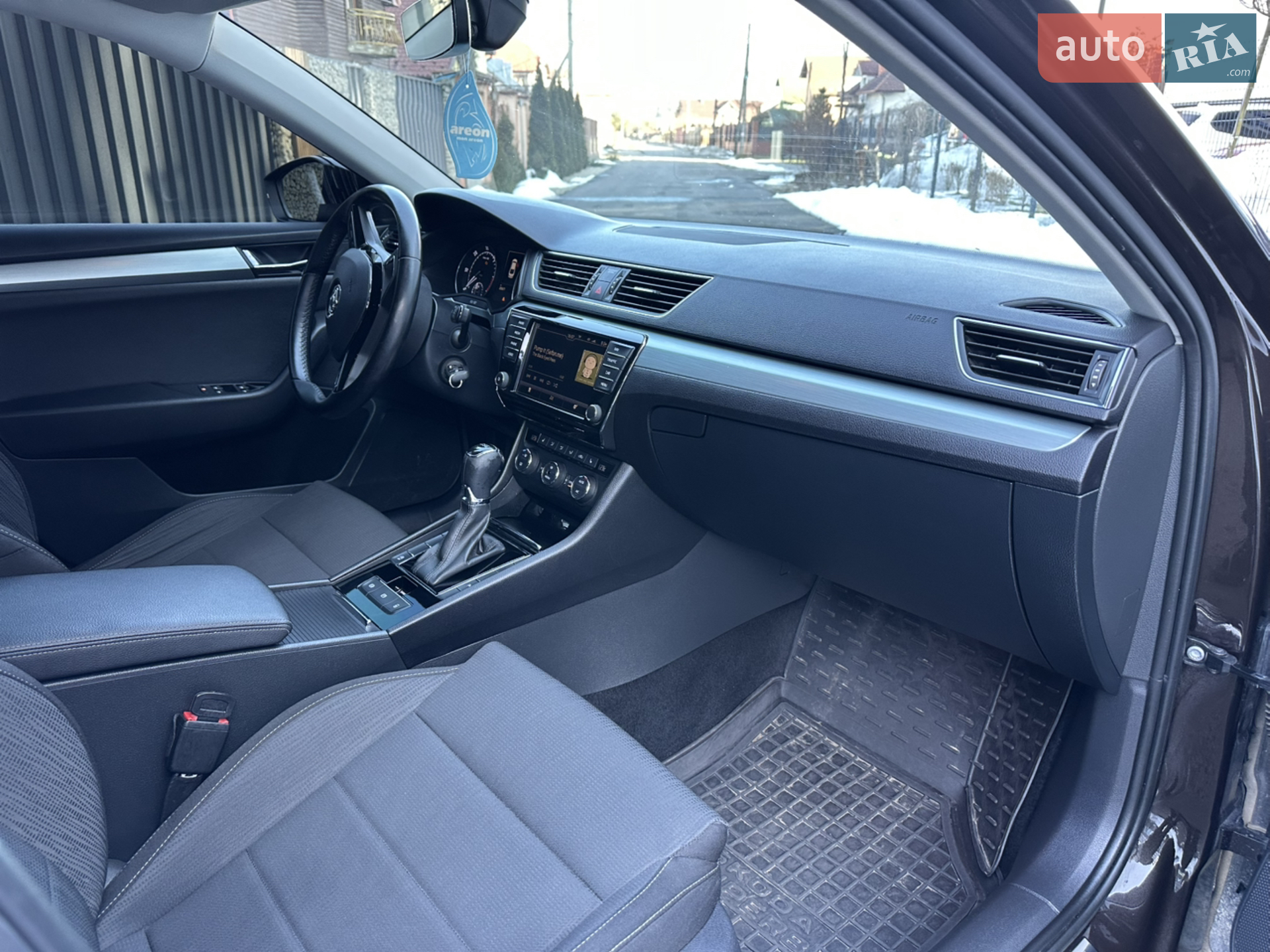 2016 Skoda Superb - мініатюра 17