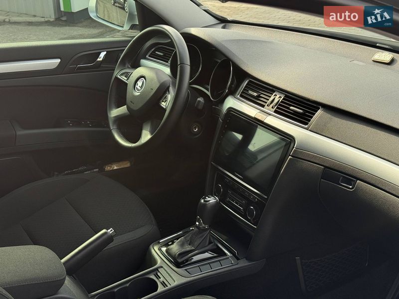 Лифтбек Skoda Superb 2013 в Полтаве