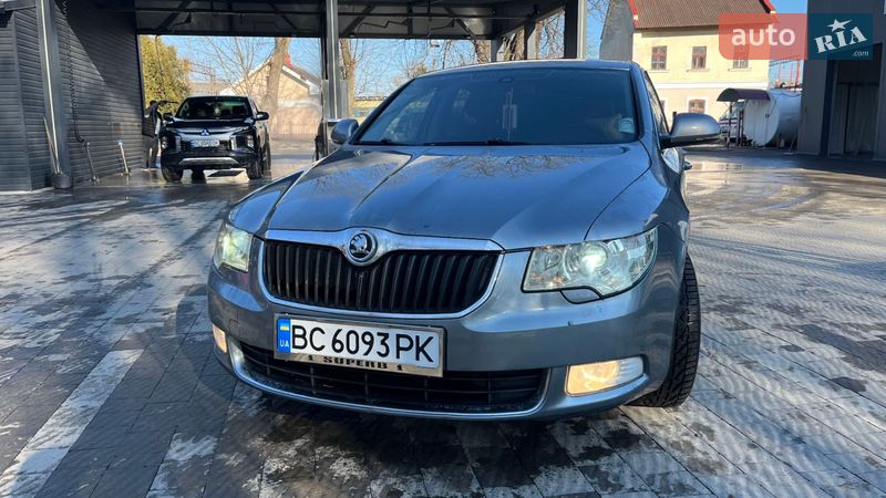 Лифтбек Skoda Superb 2008 в Самборе
