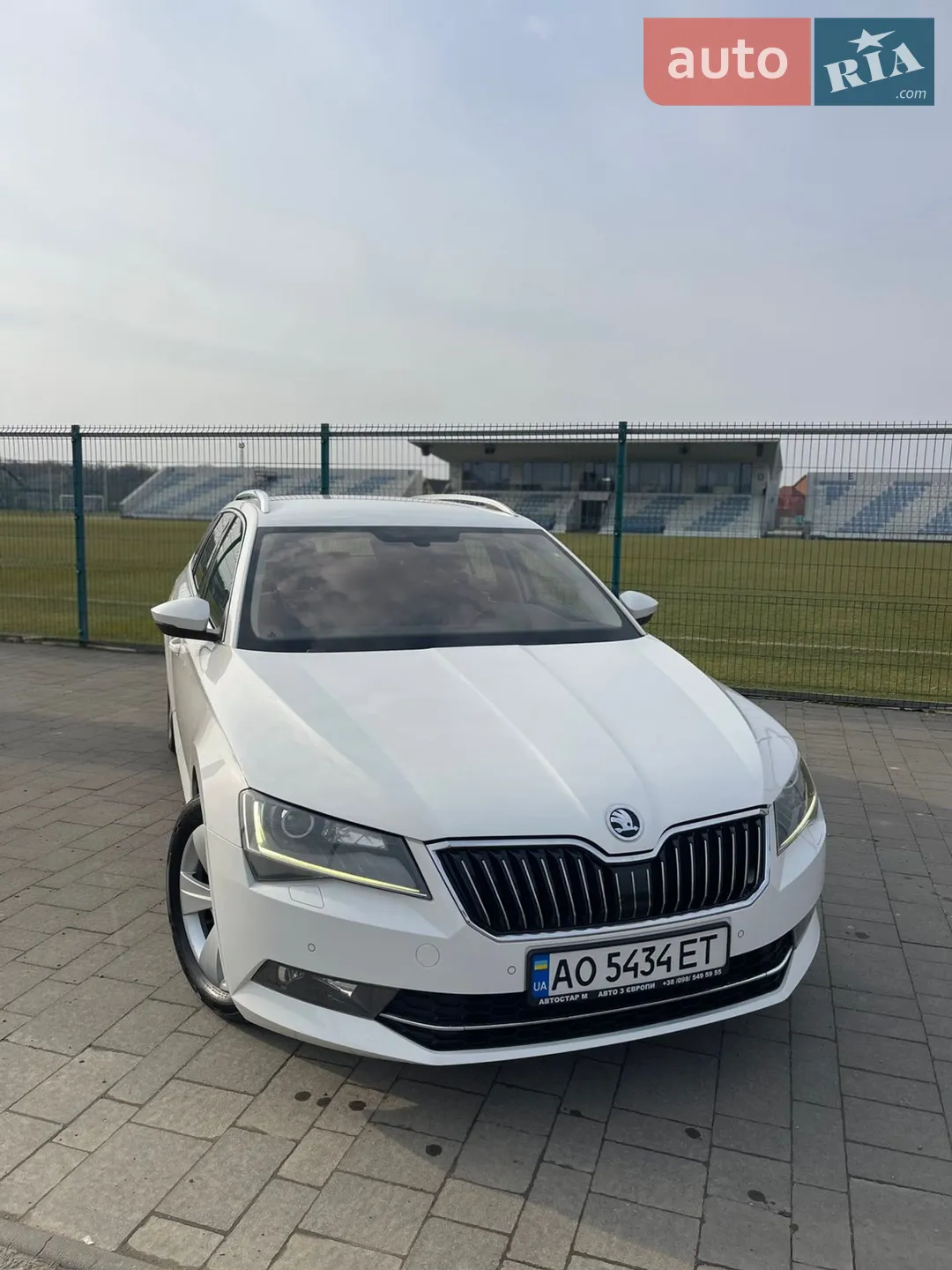 2016 Skoda Superb - мініатюра 17