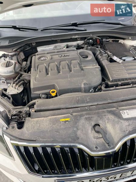 Універсал Skoda Superb 2016 в Ужгороді