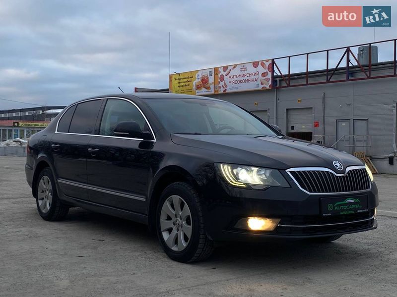 Лифтбек Skoda Superb 2013 в Киеве