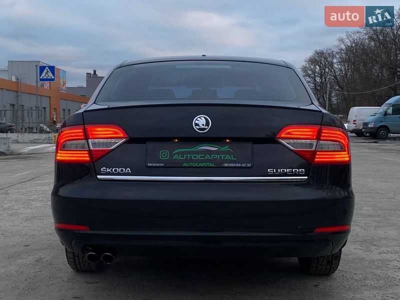 Лифтбек Skoda Superb 2013 в Киеве