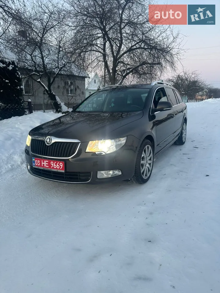 2010 Skoda Superb - мініатюра 19