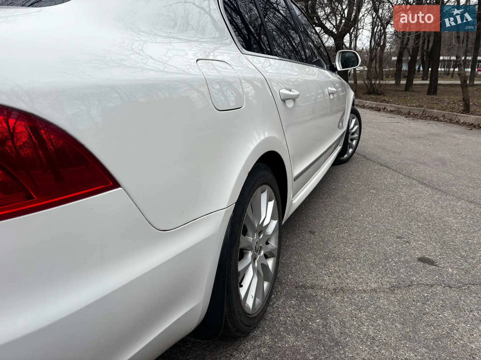 2013 Skoda Superb - мініатюра 12