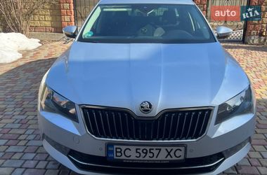 Универсал Skoda Superb 2016 в Ровно