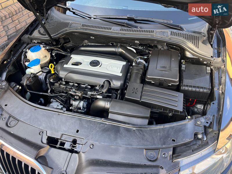 Универсал Skoda Superb 2015 в Луцке