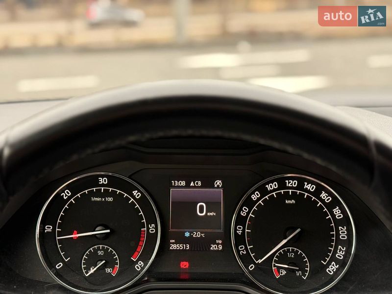 Лифтбек Skoda Superb 2015 в Кривом Роге