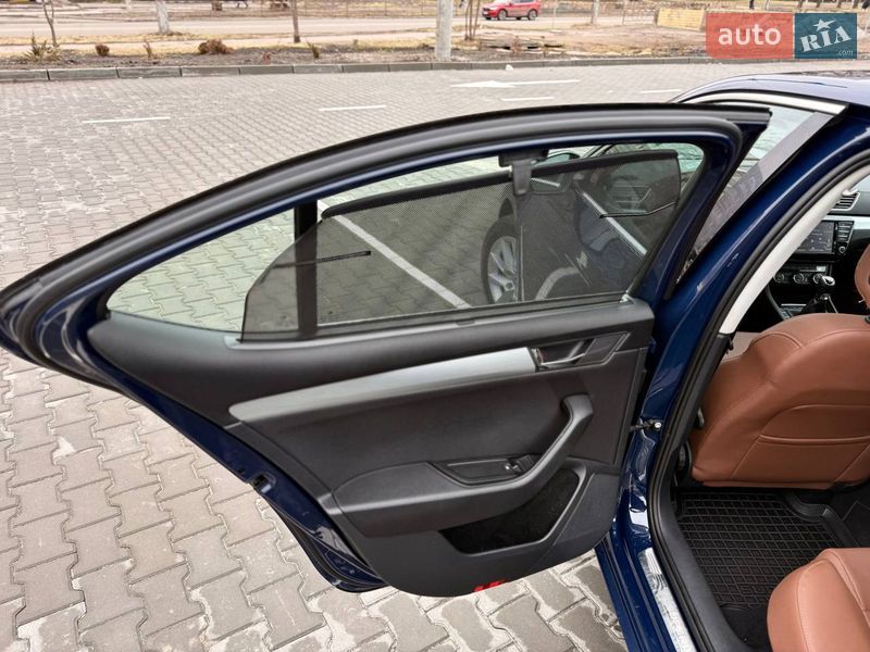 Лифтбек Skoda Superb 2015 в Кривом Роге