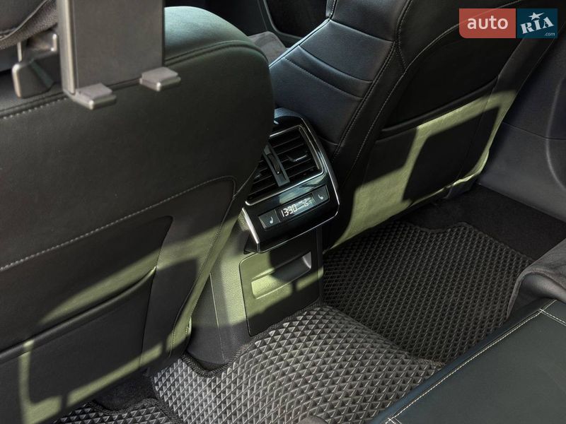 Лифтбек Skoda Superb 2022 в Киеве