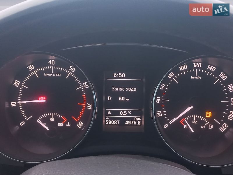 Лифтбек Skoda Superb 2014 в Краснокутске фото 3 Лифтбек Skoda Superb 2014 в Краснокутске