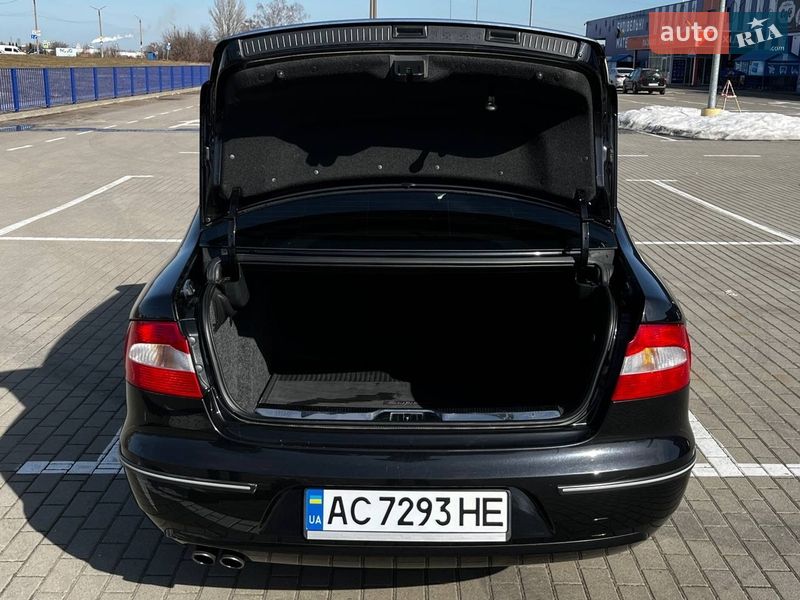 Лифтбек Skoda Superb 2012 в Луцке
