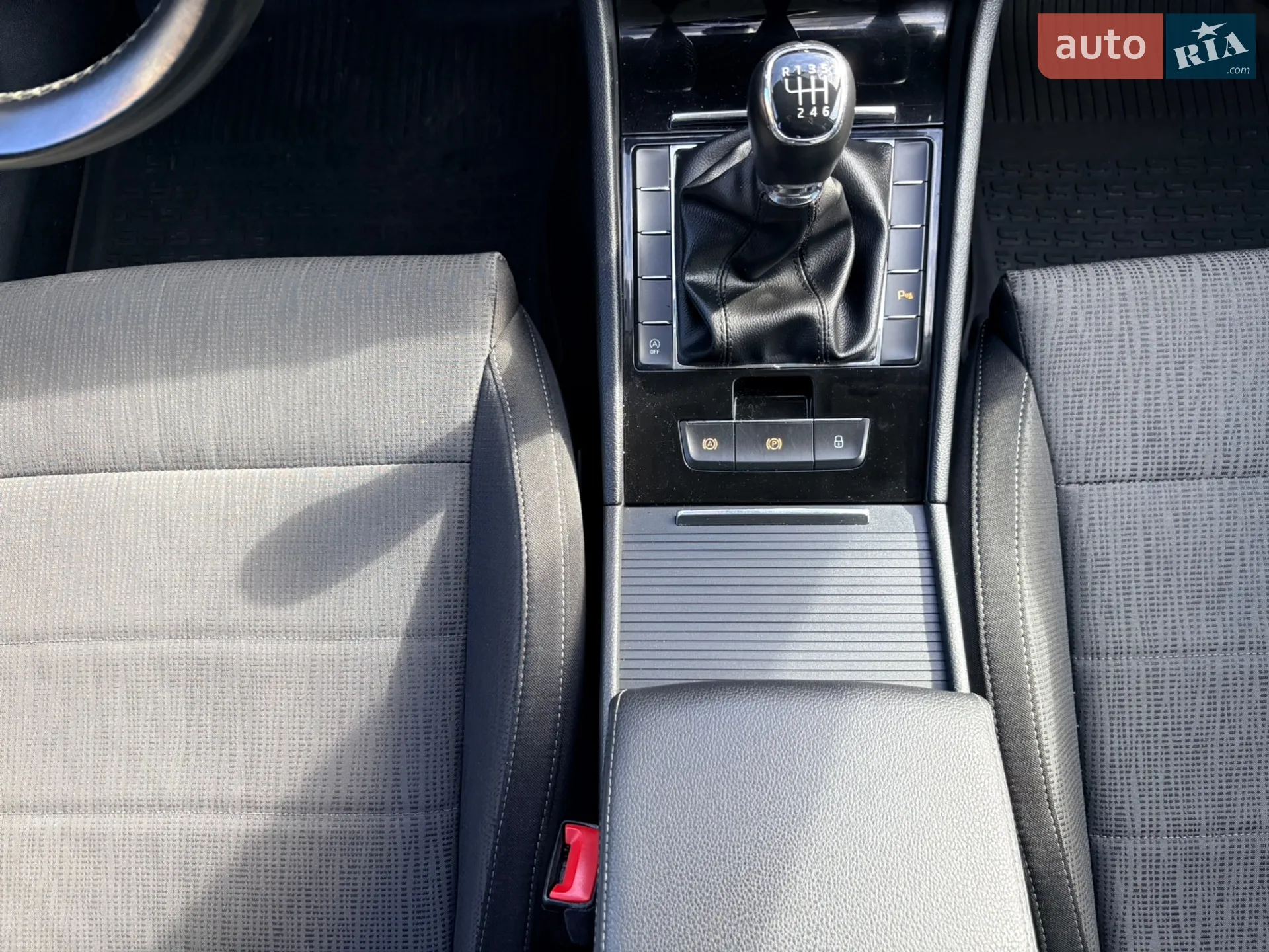 2017 Skoda Superb - мініатюра 29
