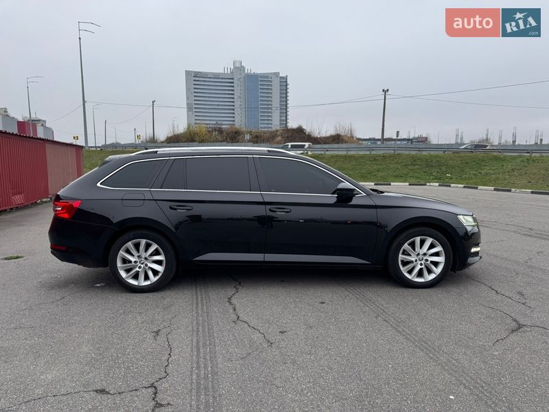 Универсал Skoda Superb 2020 в Киеве
