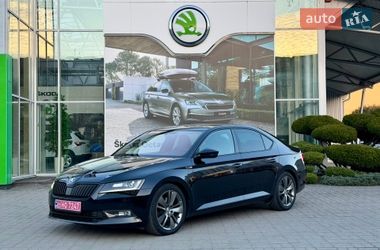 Лифтбек Skoda Superb 2017 в Луцке
