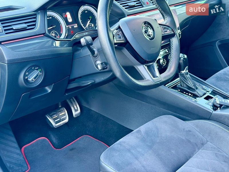 Лифтбек Skoda Superb 2017 в Луцке