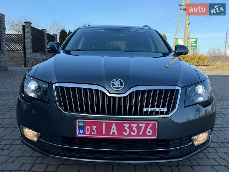 Универсал Skoda Superb 2014 в Луцке