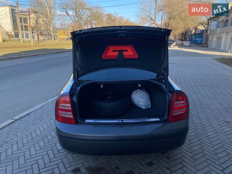 Лифтбек Skoda Superb 2006 в Николаеве