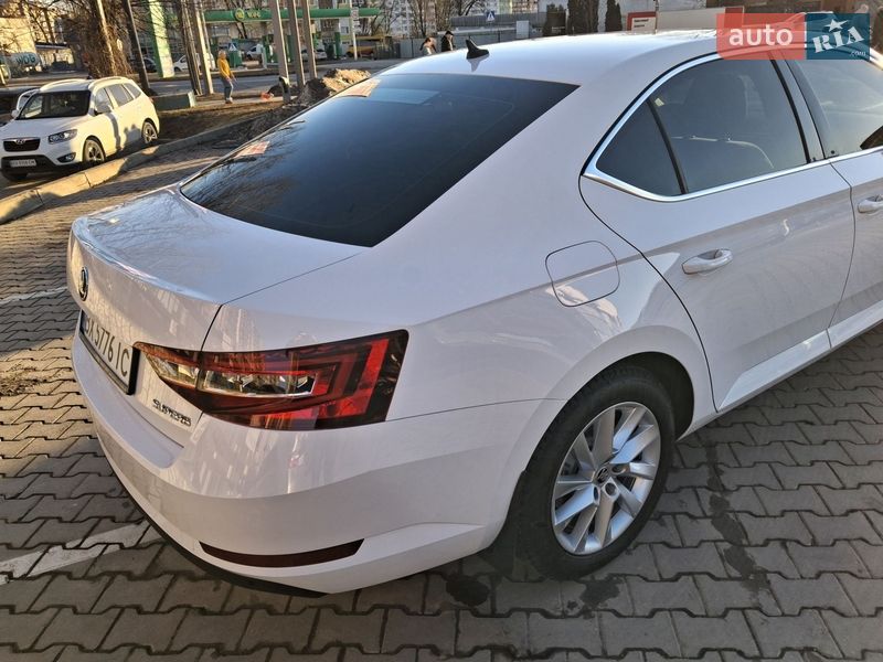 Лифтбек Skoda Superb 2019 в Хмельницком