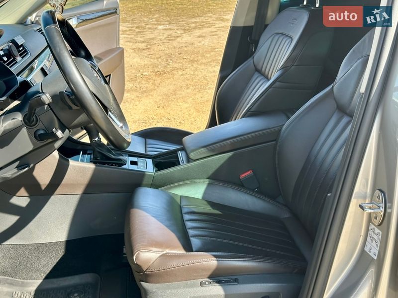 Лифтбек Skoda Superb 2015 в Ивано-Франковске