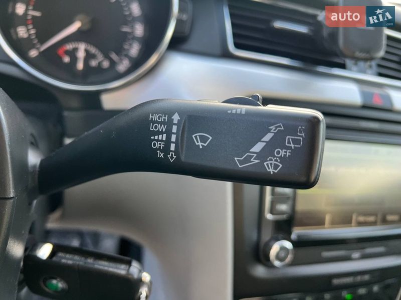 Универсал Skoda Superb 2012 в Львове