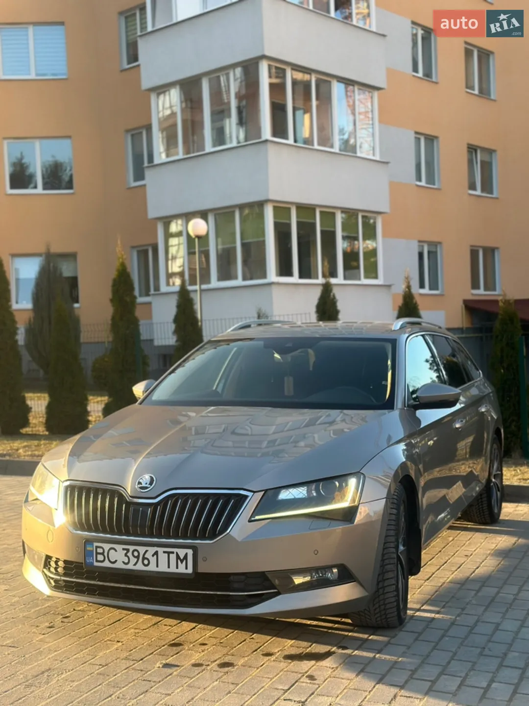 2017 Skoda Superb - мініатюра 4